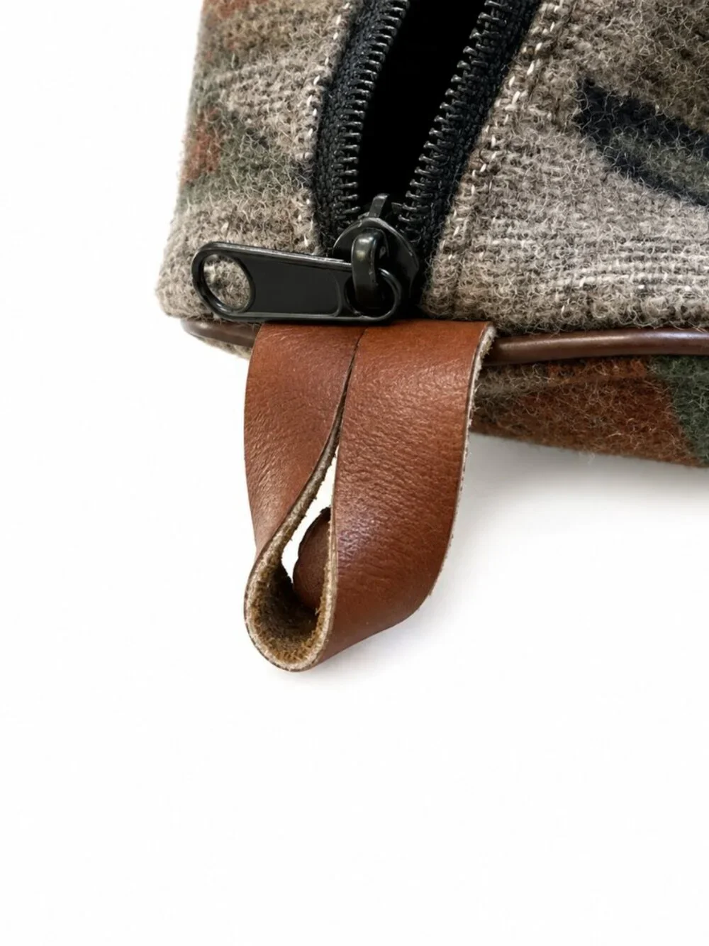 **Pendleton Southwestern Wool Zip Travel Cosmetic Toiletry Bag**